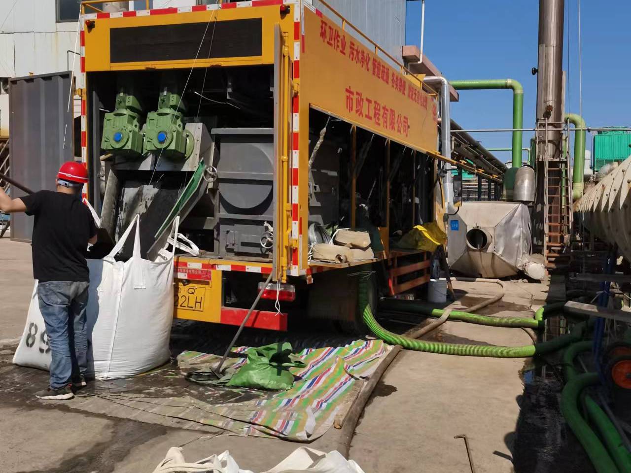 潍坊淤泥压干处理